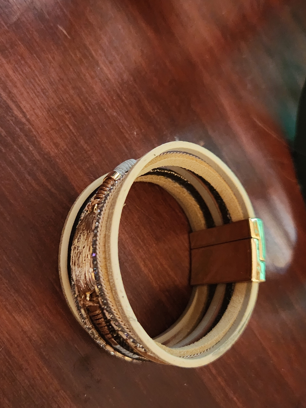 Saachi Bracelet Multi-Strand - Picture 2 of 4